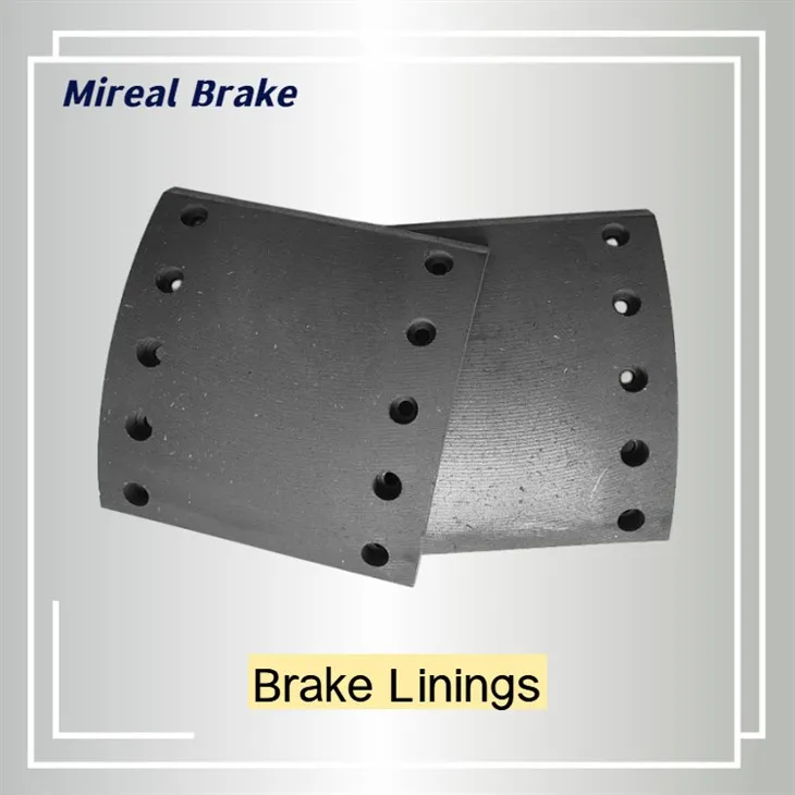 Polokovové brzdové obložení